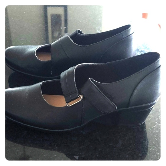 Clark's Collection - Picture 1 of 1